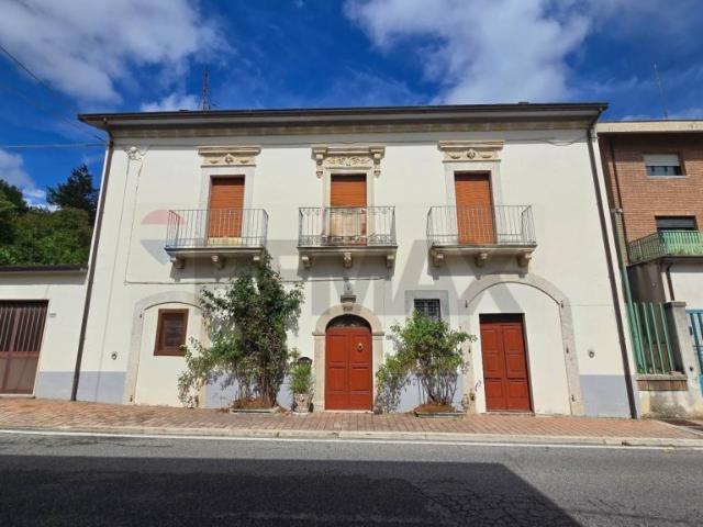 Villa Indipendente in vendita a Trampaino, Ateleta