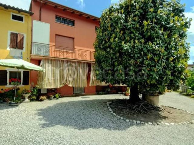 Villa Indipendente in vendita a Azzano Decimo, Friuli-Venezia Giulia