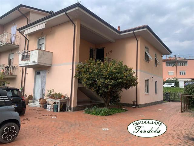 Villa Indipendente in vendita a Ameglia, Liguria