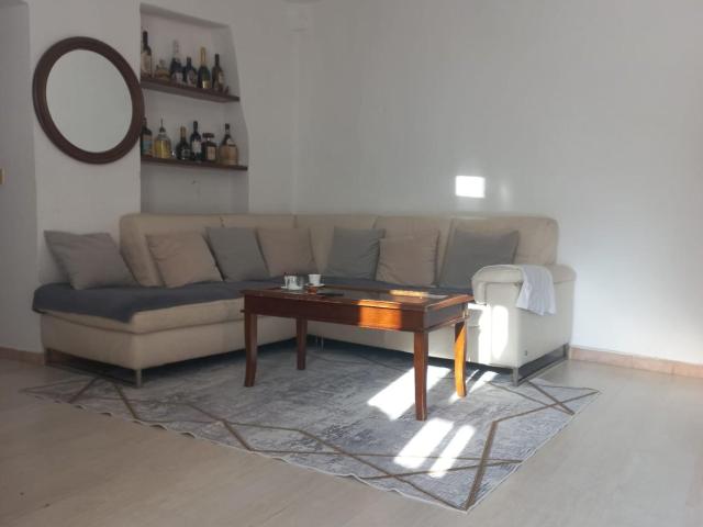 Villa Indipendente in vendita a Arcola, Liguria