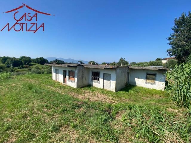 Villa Indipendente in vendita a Tofori, Capannori