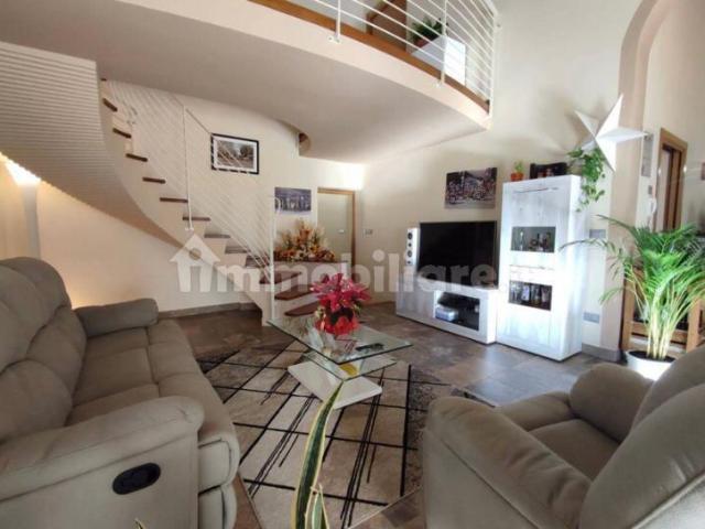 Villa Indipendente in vendita a Castelvecchio di Compito, Capannori