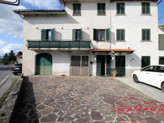 Villa Indipendente in vendita a Capannori, Toscana