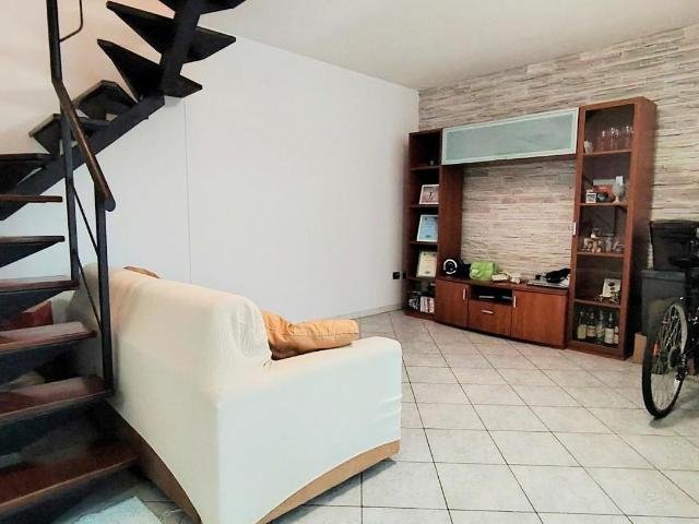 Villa Indipendente in vendita a Collesalvetti, Toscana