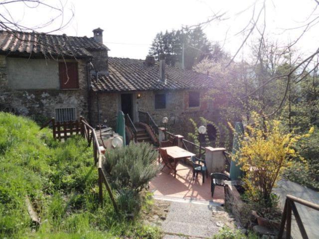 Villa Indipendente in vendita a Unione dei comuni Media Valle del Serchio, Coreglia Antelminelli