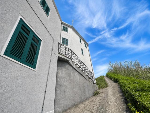 Villa Indipendente in vendita a Unione di comuni Montana Lunigiana, Fivizzano