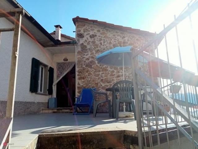 Appartamento in vendita a Sesta Godano, Liguria
