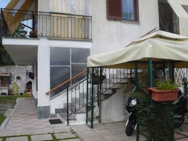 Villa Indipendente in vendita a Pontinvrea, Liguria