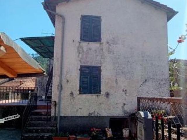 Appartamento in vendita a Sesta Godano, Liguria