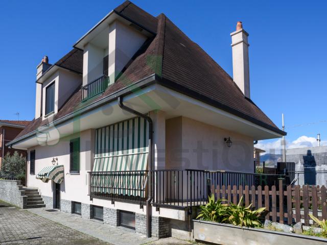 Villa Indipendente in vendita a Piemonte, Torino