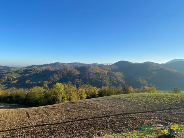 Villa Indipendente in vendita a Medesano, Varano Dei Marchesi