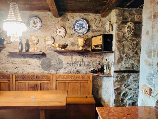 Villa Indipendente in vendita a Calice Al Cornoviglio, Liguria