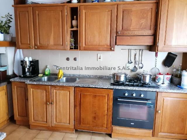 Villa Indipendente in vendita a Mazzaferro, Marche