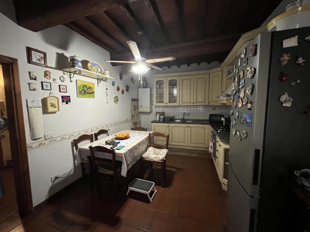Villa Indipendente in vendita a Signa, Toscana