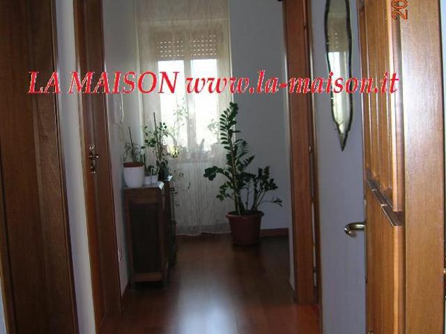 Villa Indipendente in vendita a Santa Croce Di Magliano, Molise