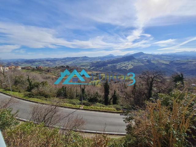 Villa Indipendente in vendita a Marche, Macerata