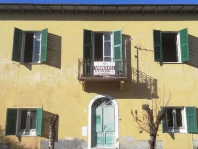 Villa Indipendente in vendita a Sesta Godano, Liguria