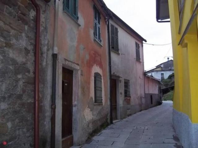 Appartamento in vendita a Brugnato, Liguria