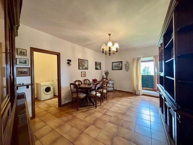 Villa Indipendente in vendita a Lajatico, Toscana