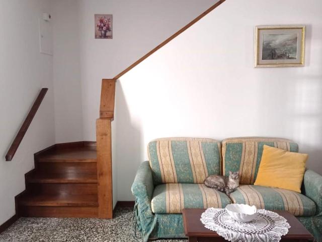Villa Indipendente in vendita a San Cassiano a Vico, Bagni Di Lucca Ponte
