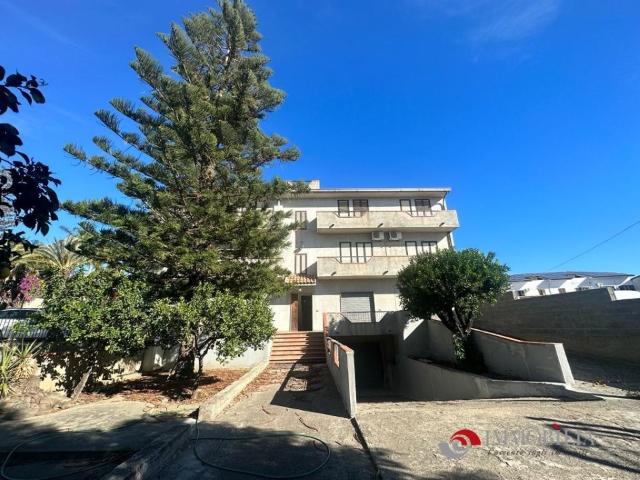Villa Indipendente in vendita a Annà di Melito, Calabria