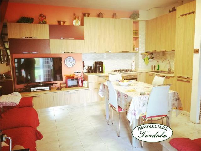 Villa Indipendente in vendita a Luni, Liguria