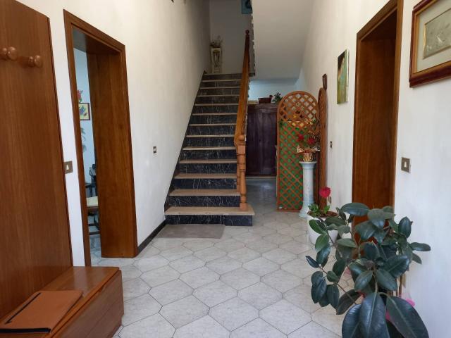 Villa Indipendente in vendita a Santa Luce, Toscana