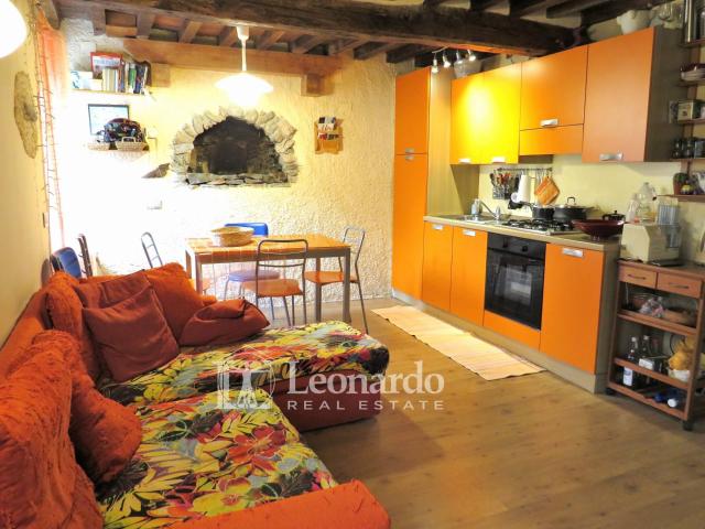 Villa Indipendente in vendita a La Cappella, Seravezza