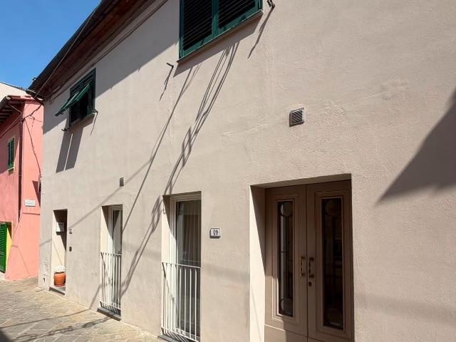 Villa Indipendente in vendita a Terricciola, Toscana
