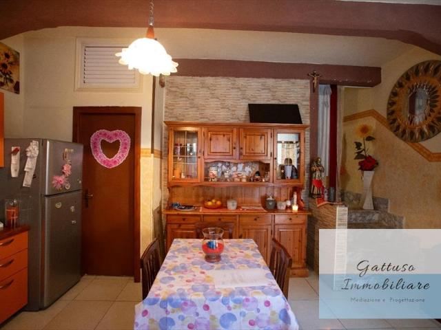 Villa Indipendente in vendita a Calabria, Reggio Calabria