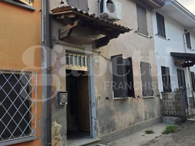 Villa Indipendente in affitto a Il Bugno, Viadana