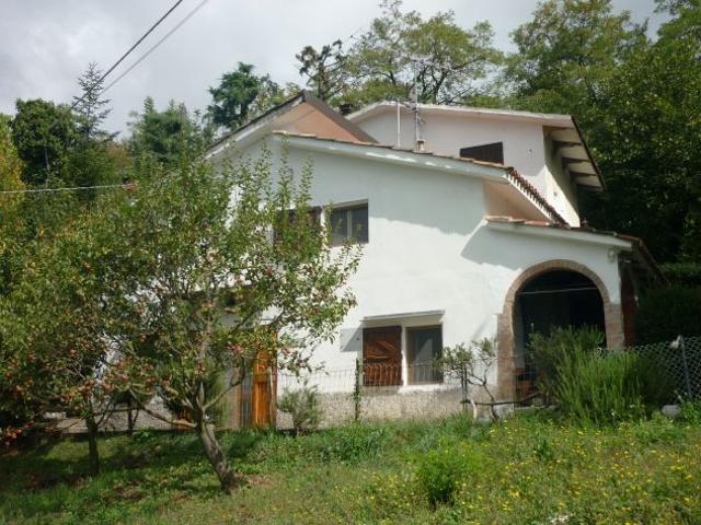 Villa Indipendente in vendita a Montese, Reggio Emilia