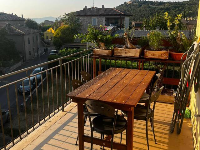Villa Indipendente in affitto a Guardea, Umbria