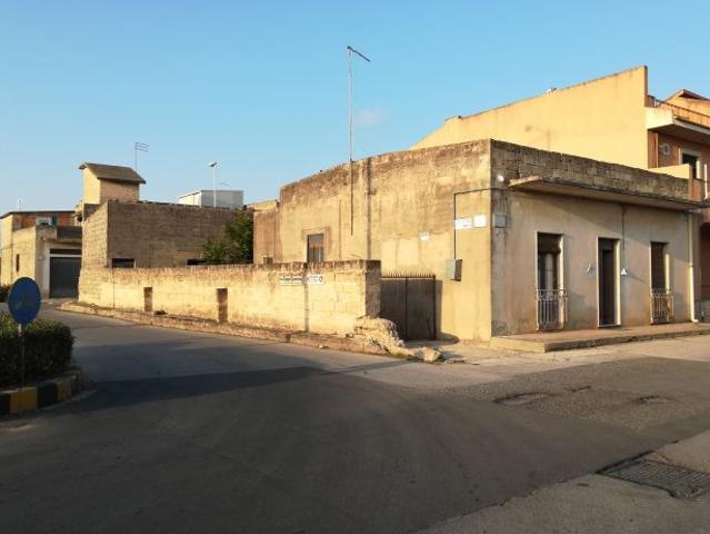 Villa Indipendente in vendita a Comiso, Sicilia