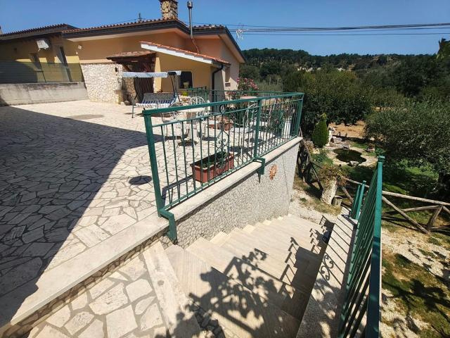 Villa Indipendente in vendita a Petignano, Orte