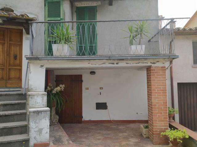 Villa Indipendente in vendita a Guardea, Umbria