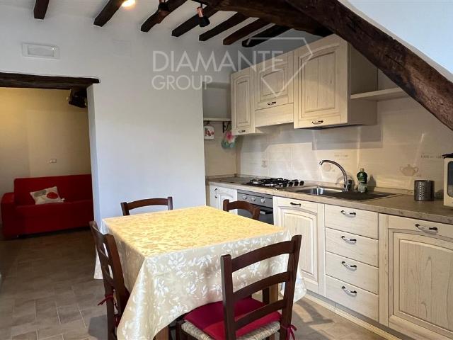 Villa Indipendente in vendita a Poggetto, Gioiella