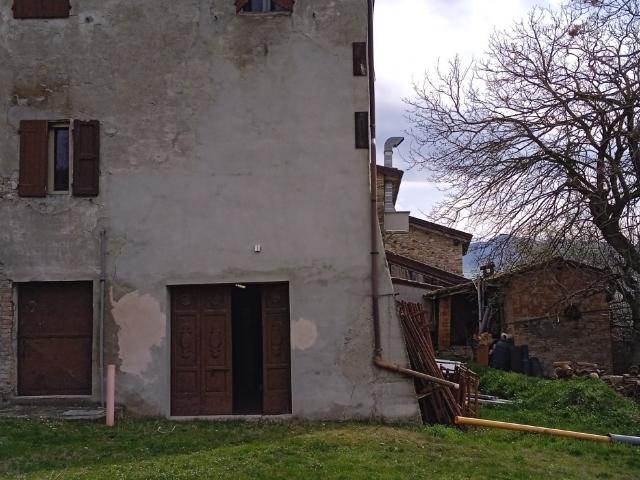 Villa Indipendente in vendita a Fornovo Di Taro, Reggio Emilia