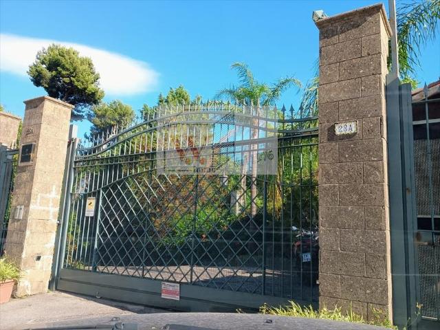 Villa Indipendente in vendita a Napoli