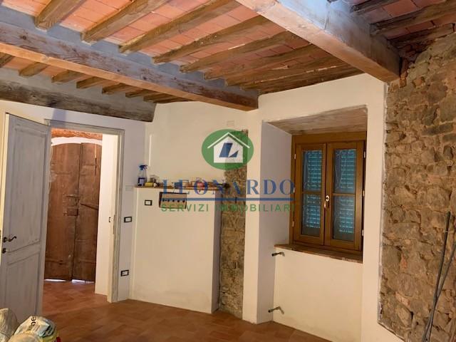 Villa Indipendente in vendita a Massa e Cozzile, Massa E Cozzile
