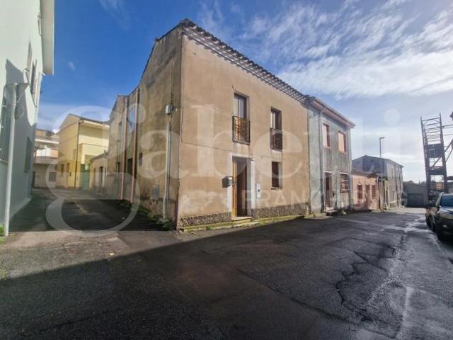 Appartamento in vendita a Carbonia, Sulcis Iglesiente