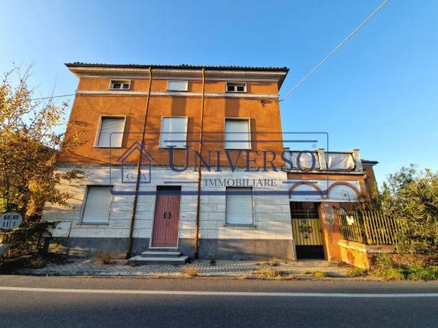 Villa Indipendente in vendita a Torricella Verzate, Lombardia