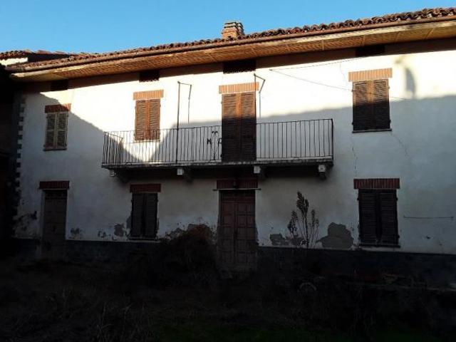 Villa Indipendente in vendita a Piemonte, Asti