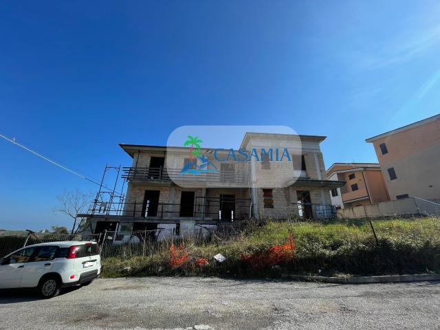 Villa Indipendente in vendita a Marche, Ascoli Piceno