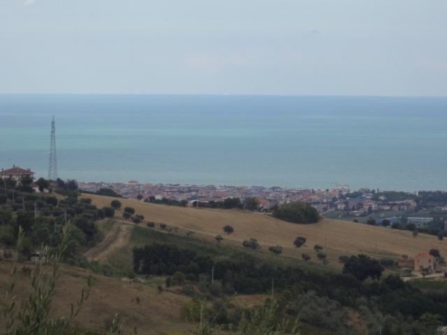 Villa Indipendente in vendita a Unione dei Comuni della Val Vibrata, Colonnella