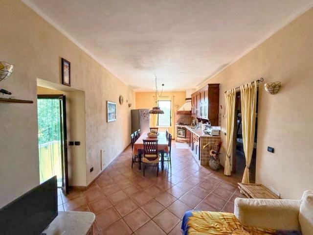 Villa Indipendente in vendita a Capoliveri, Toscana