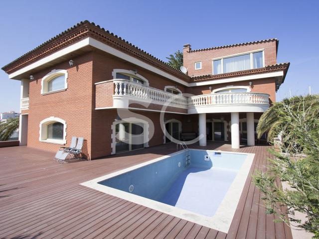 Casa en alquiler en Santa Margarida, Alt Empordà