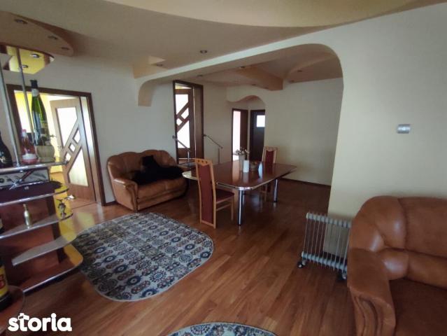 Casă închirieri