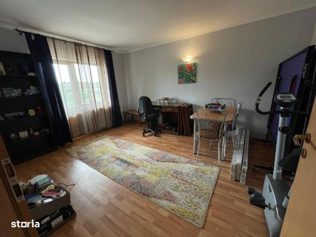Casă vânzări