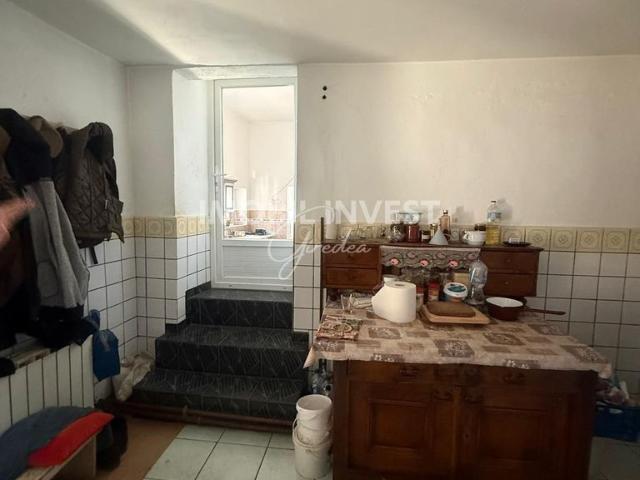 Casă vânzări